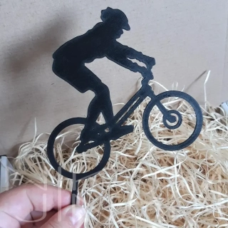 Dortový zápich Cyklista s horským kolem